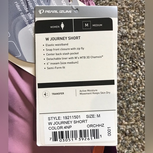 NWT Women’s Pearl Izumi Cycling Shorts - Medium - Picture 5 of 6